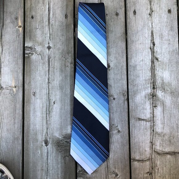 Vintage Christian Dior Tie - Picture 1 of 2